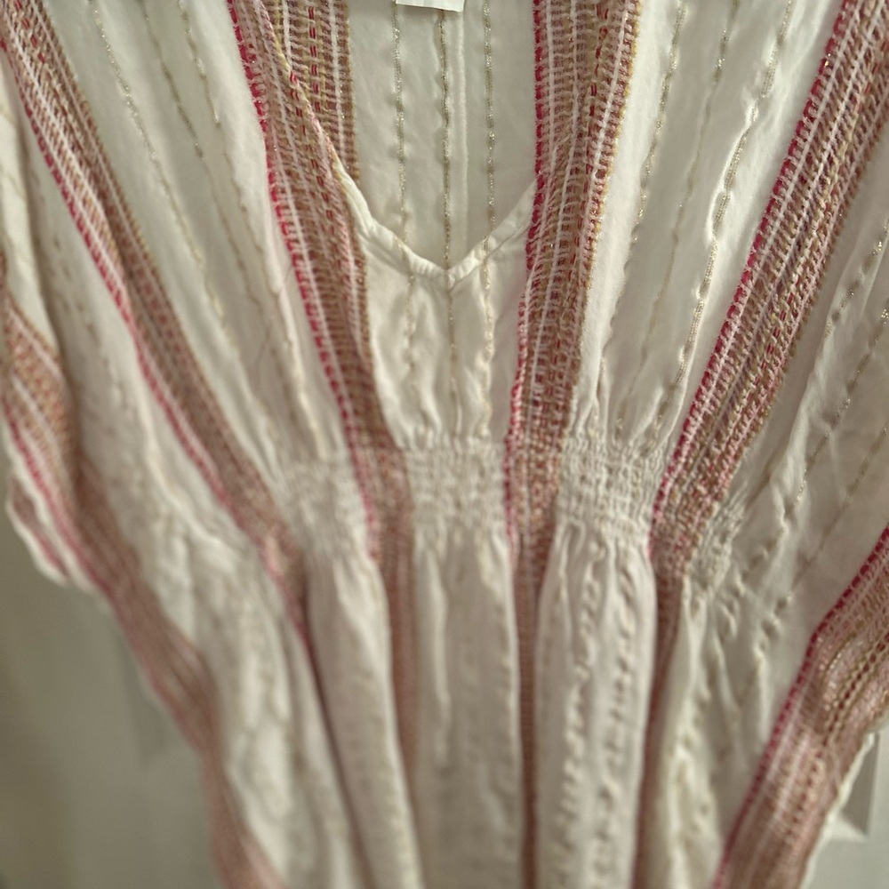 BECCA Red and Cream Smocked Short Sleeve Blouse